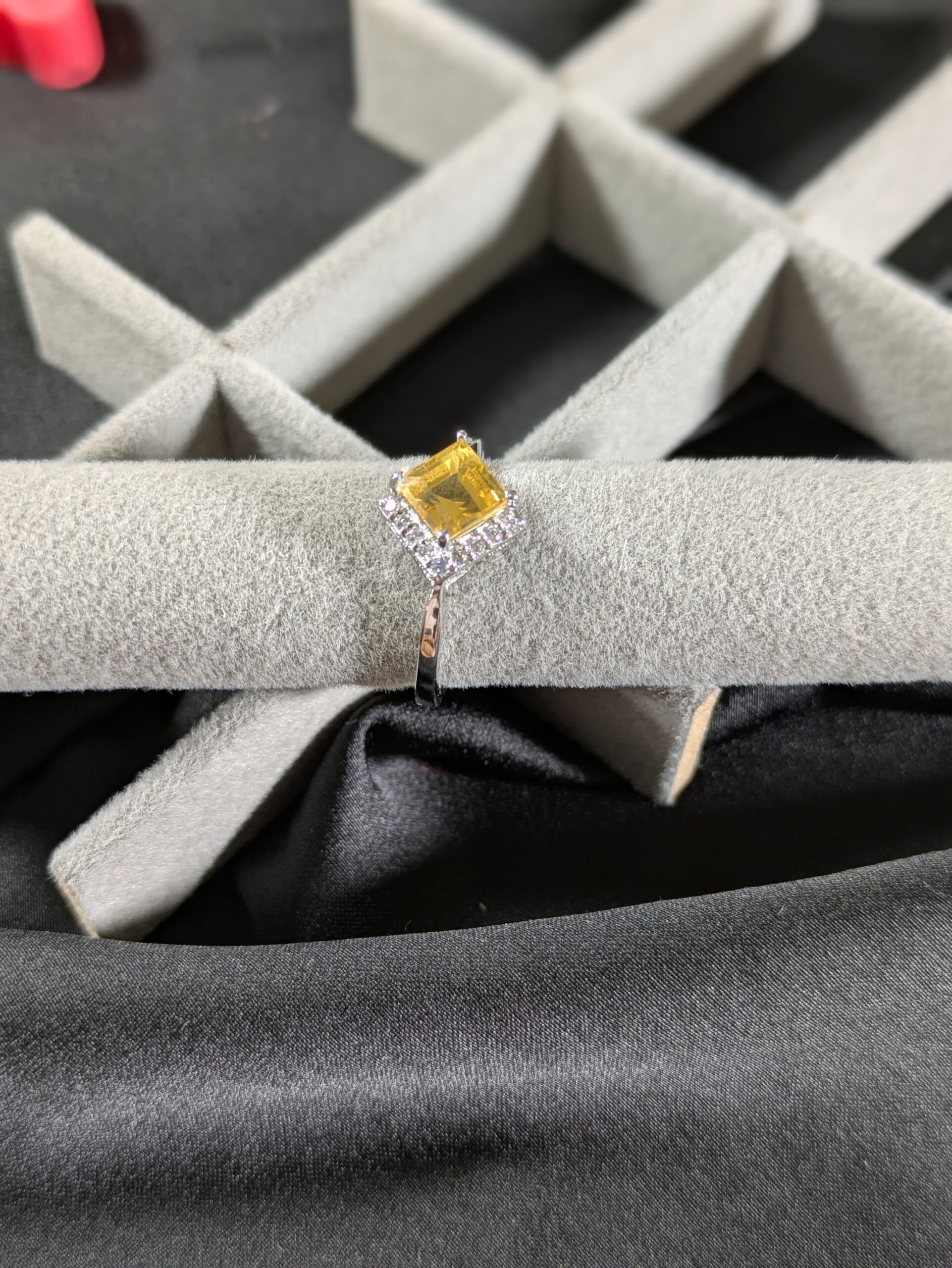 Sun Aura Citrine Zircon Ring – Radiance of Prosperity - Image 7