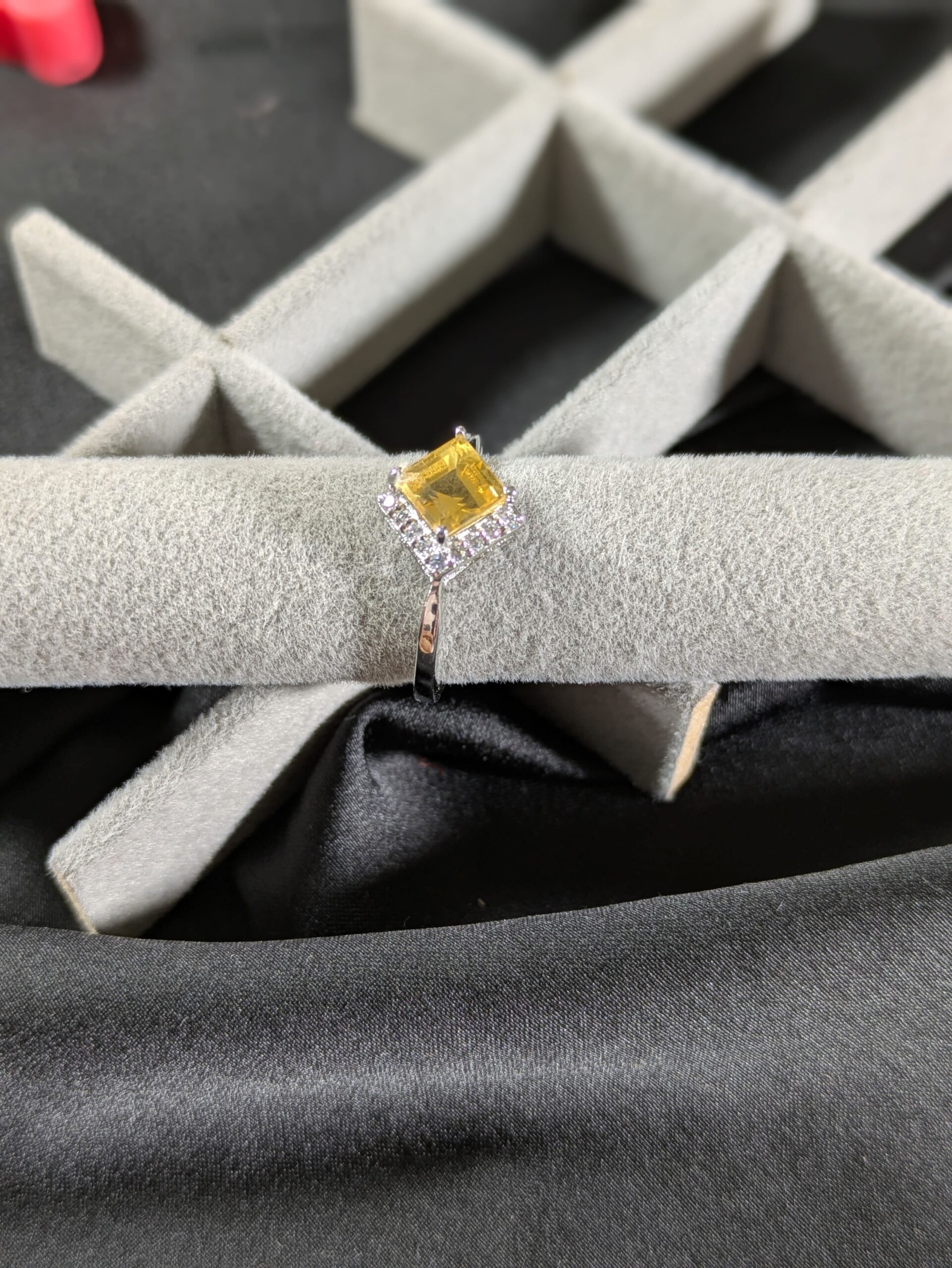 Sun Aura Citrine Zircon Ring – Radiance of Prosperity - Image 5