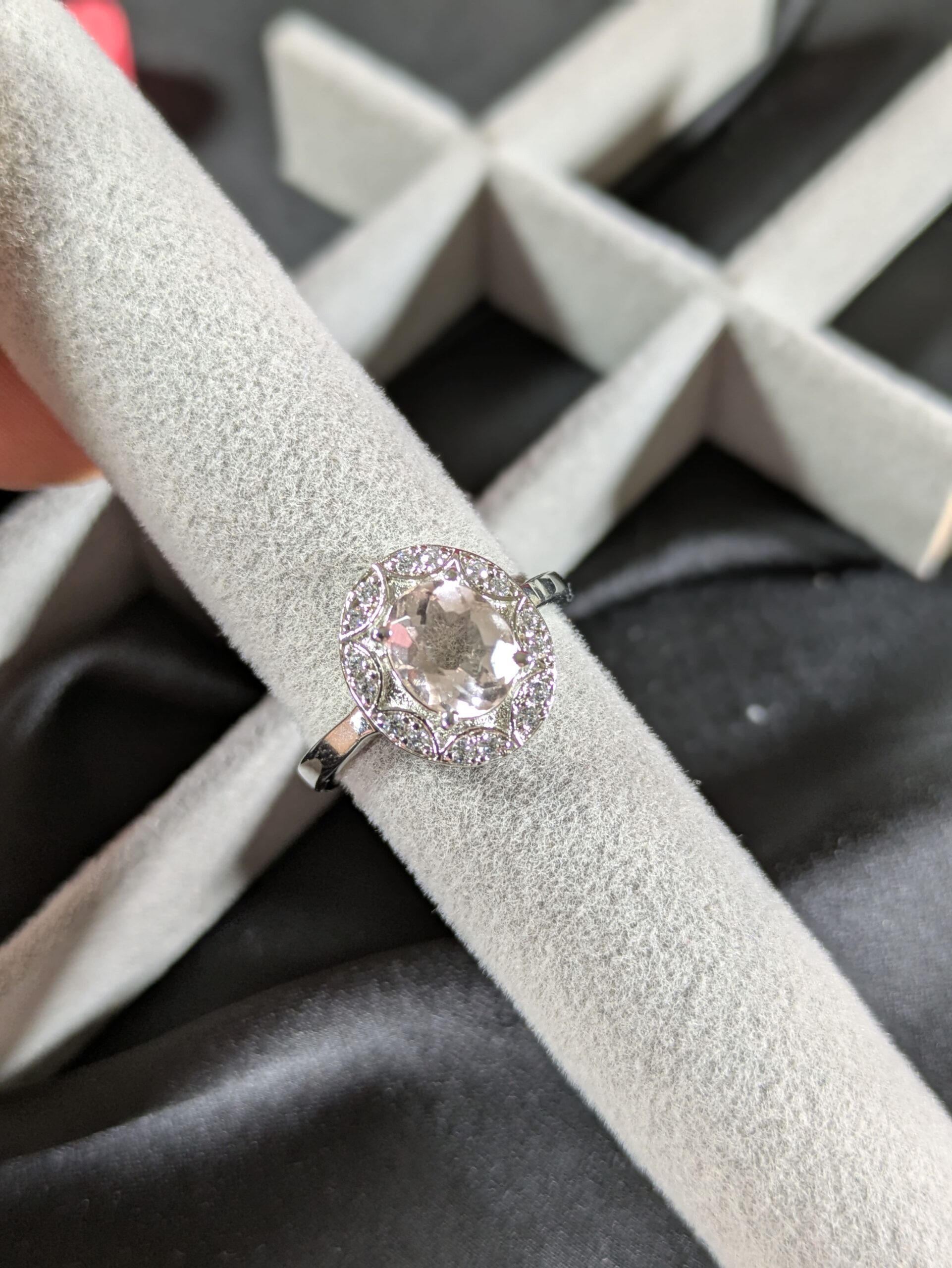 Rose Quartz & Zircon Silver Ring (LRE-610-RQ-ZIR)