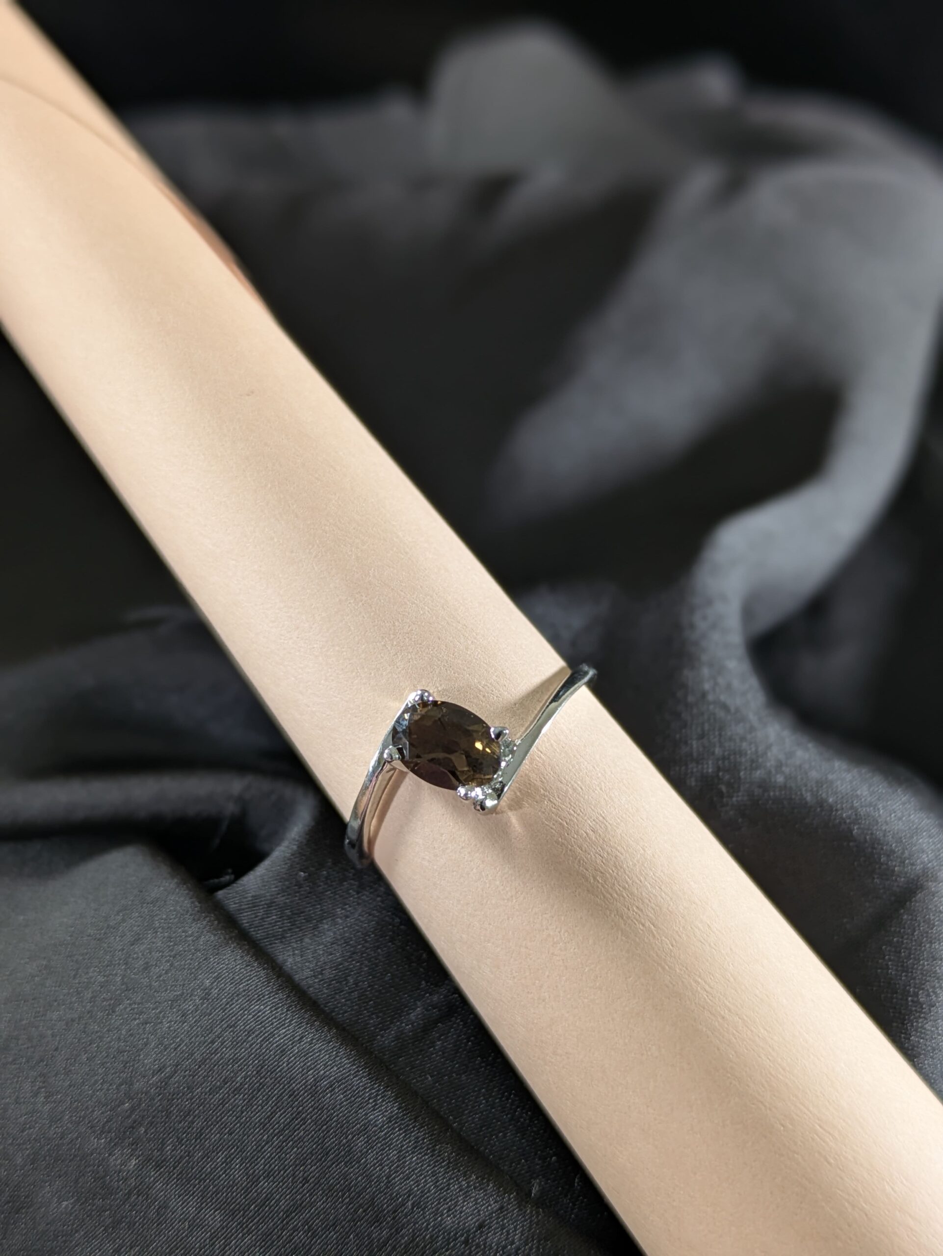 Smoky Quartz Silver Ring – Strength, Stability & Grounded Energy - Image 5