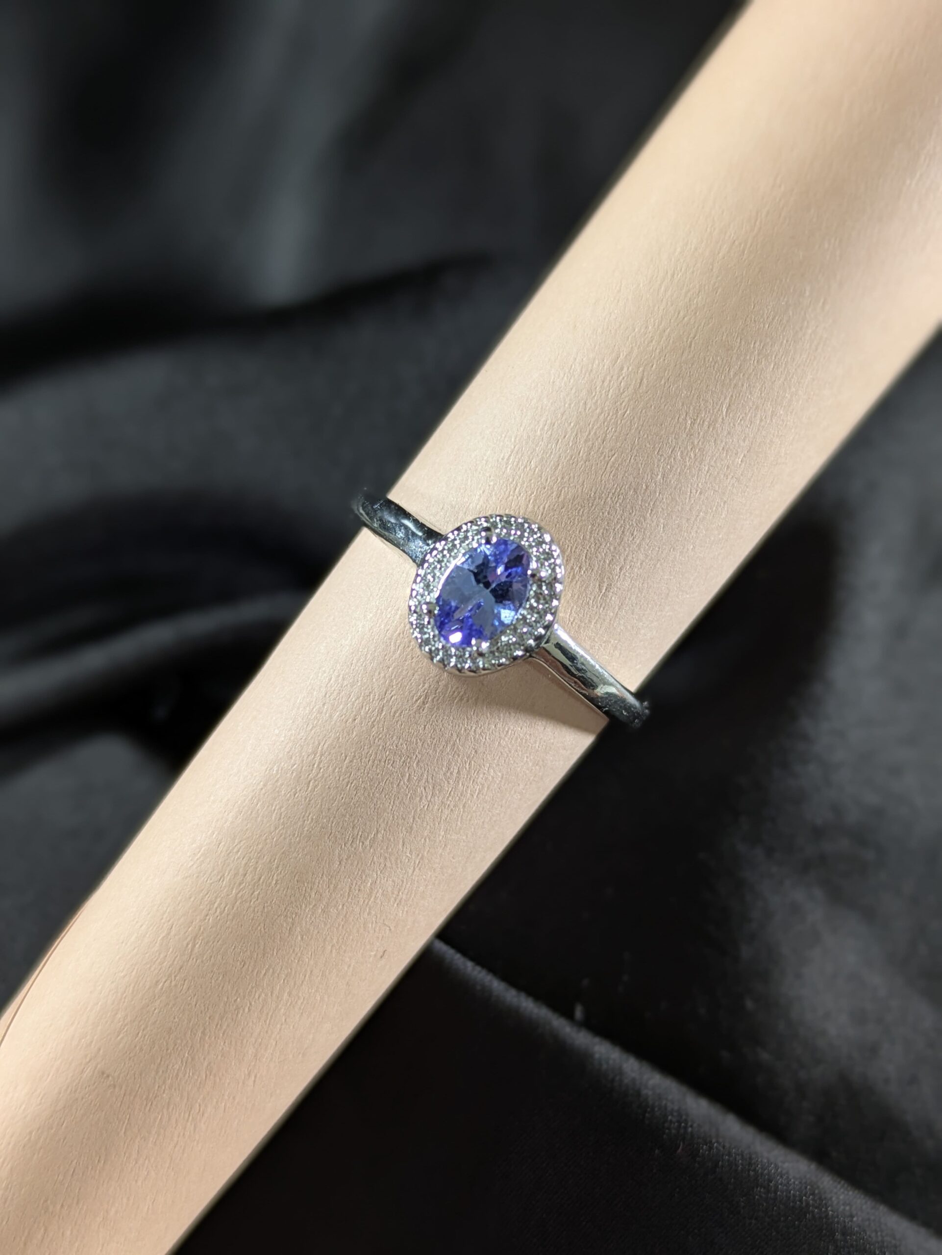 Tanzanite Silver Ring – Intuition, Calmness & Timeless Charm - Image 6